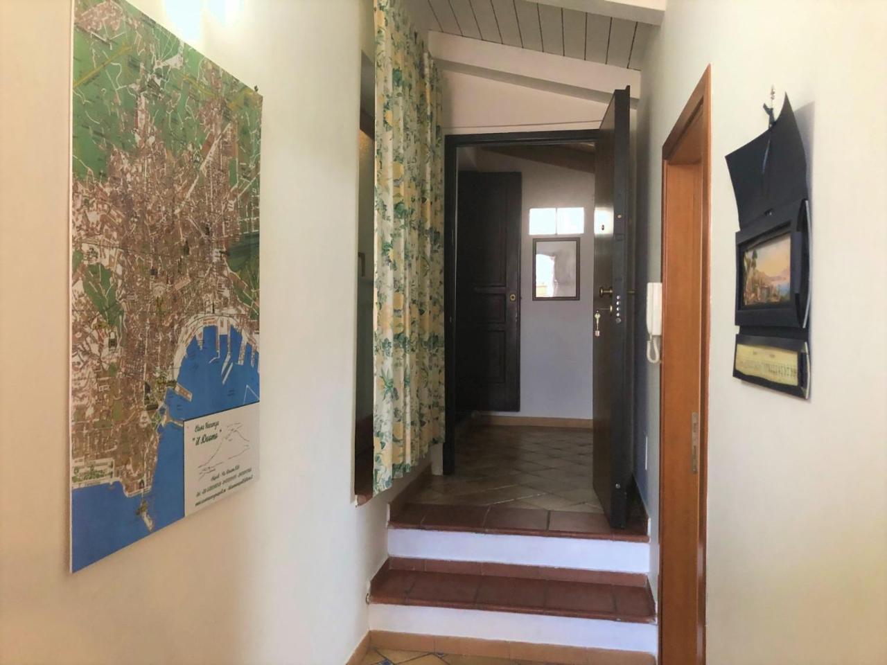 Case Vacanze " Il Duomo" Napoli Buitenkant foto